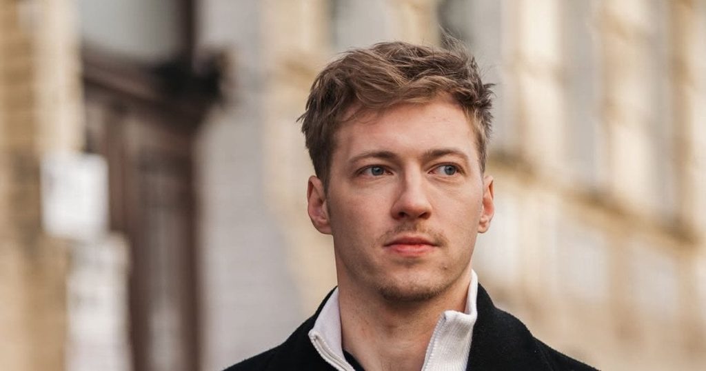 Григорій Бакланов - Актор Батьки: Життя, Кар’єра та Особистість