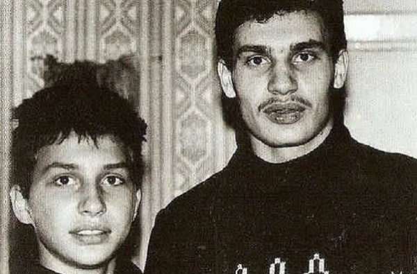 Настоящая Фамилия Кличко: История и Значение Фамилии Легендарных Боксеров