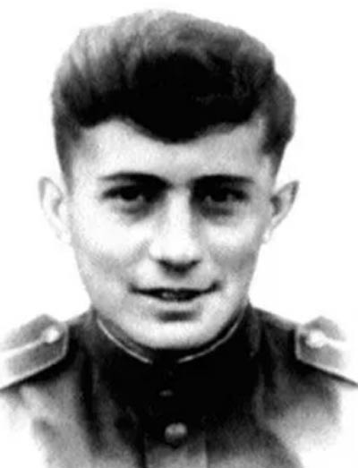 Григорий Бакланов Родители Фото: Биография, Личная Жизнь и Карьера