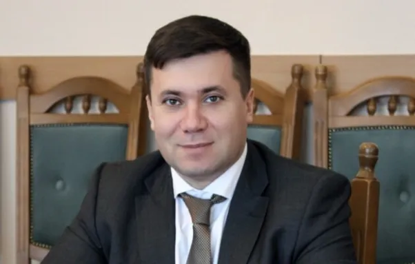 Андрій Вітренко Батьки: биография, карьера и личная жизнь